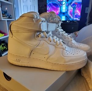 Nike Air Force 1 '07